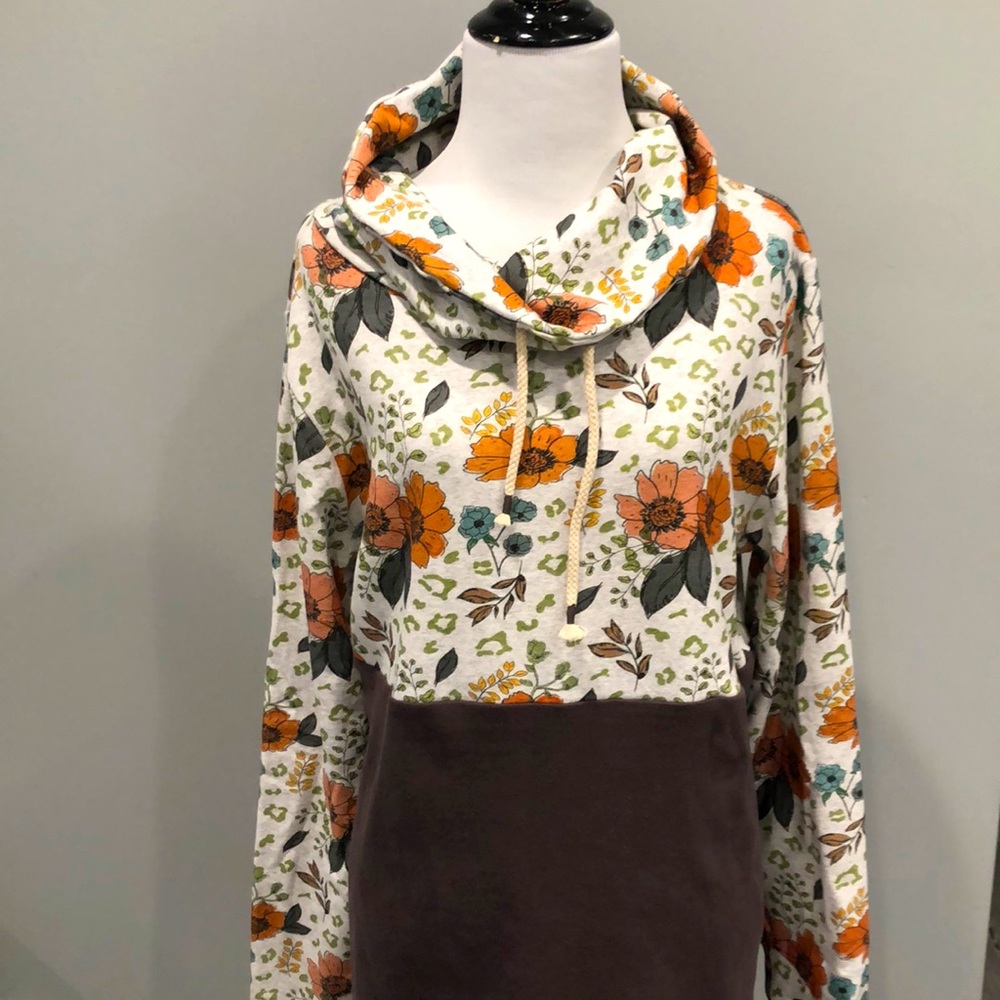 Ampersand sweatshirt